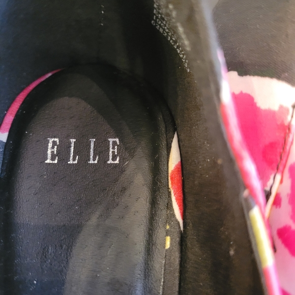 Elle butterfly pattern wedge heel shoes - Picture 7 of 12